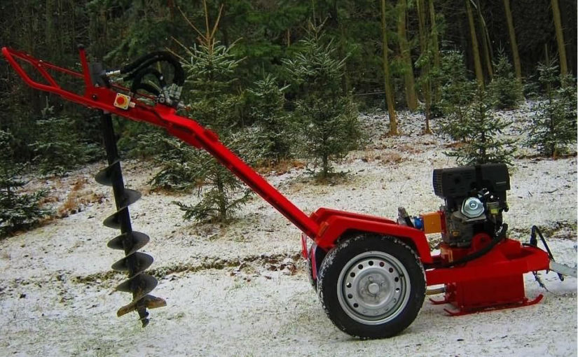 Wiertnica hydrauliczna o napędzie spalinowym 13KM